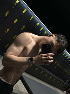 662252388: Chico busca chica en Valencia