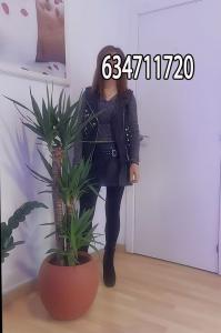 634711720: Chica busca chico en Barcelona
