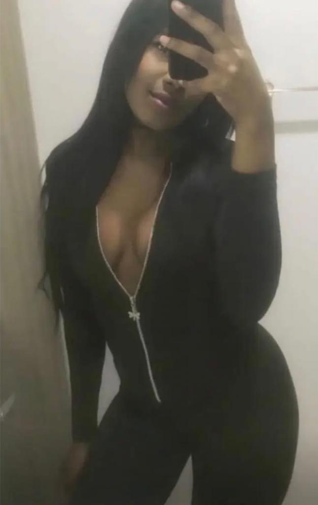 614967984: Chica busca chico en Guipúzcoa