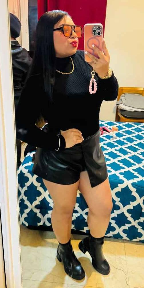 Chica busca chico en Sevilla: Chica busca chico