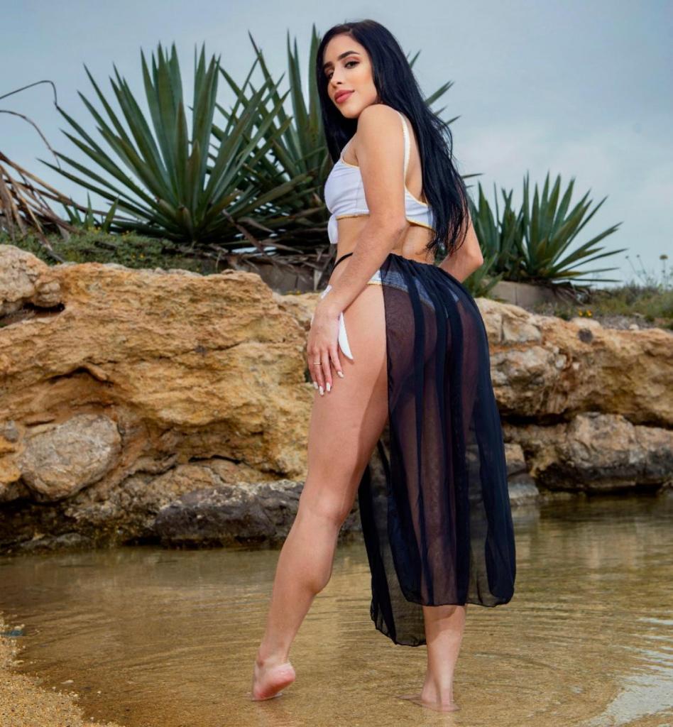 604240778: Chica busca chico en Cantabria