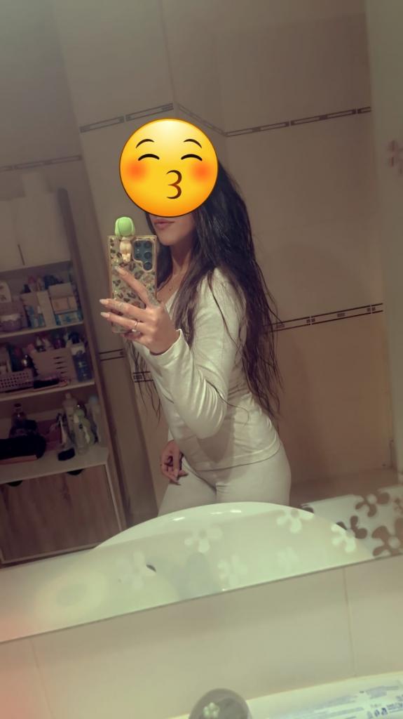 614896692: Chica busca chico en Valencia