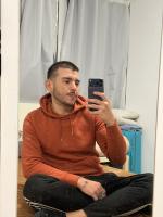 666195614: Chico busca chica en Barcelona