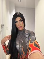 670585602: Chica busca chico en Madrid