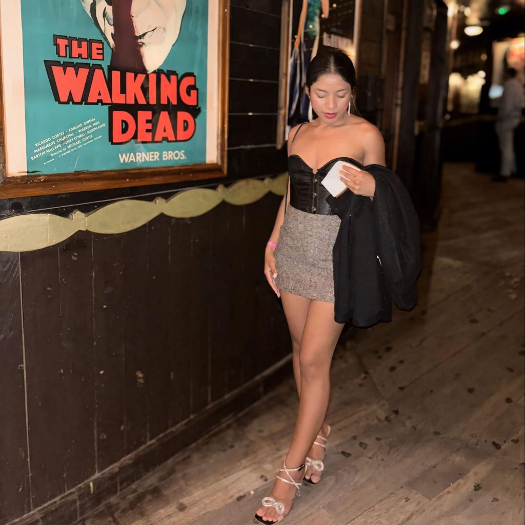 Chica busca chico en Granada: 