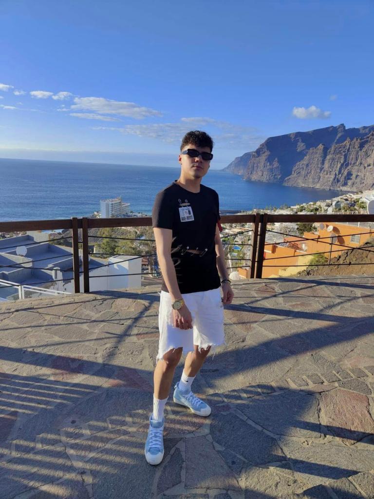 722273794: Chico busca chica en Barcelona