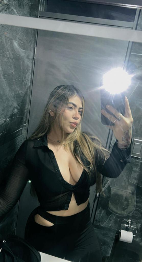 614812890: Chica busca chico en Madrid