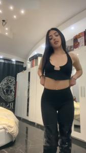 603454981: Chica busca chico en Sevilla