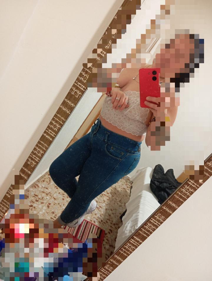 611372883: Chica busca chico en Albacete