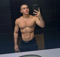 674077657: Chico busca chica en Madrid