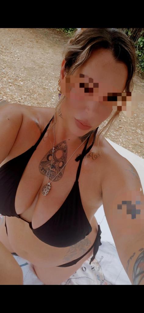 641400416: Chica busca chico en León