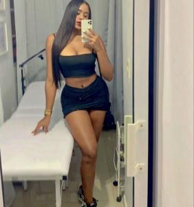 678582251: Chica busca chico en Mallorca