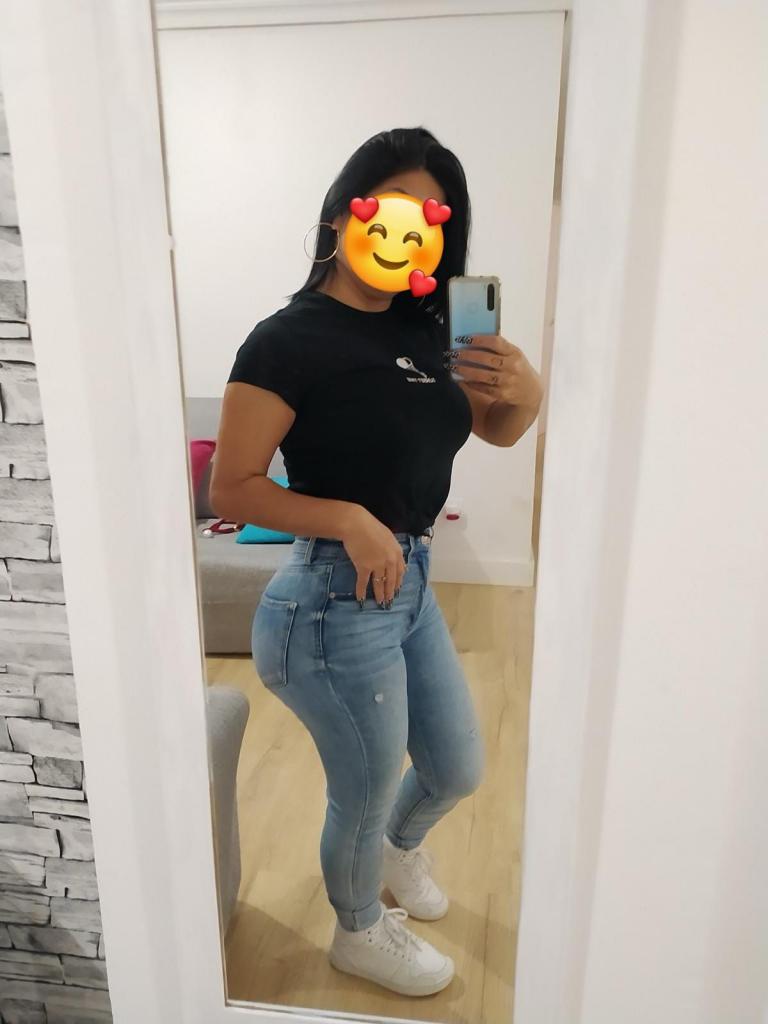 Chica busca chico en La Rioja: 