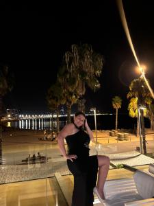 637780398: Chica busca chico en Barcelona