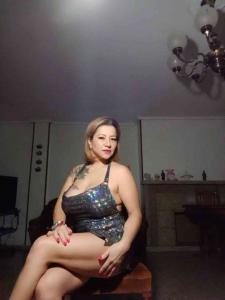 613849470: Chica busca chico en Valencia