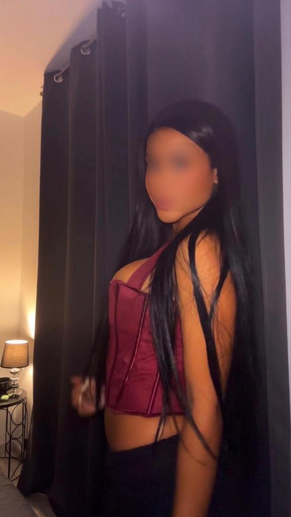 Chica busca chico en Madrid: Chica busca chico