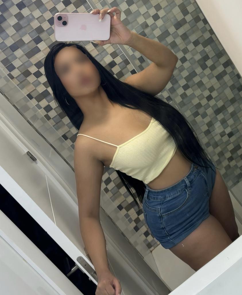 Chica busca chico en Sevilla: Chica busca chico