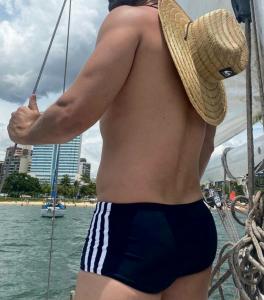 Chico busca chica en La Coruña: 