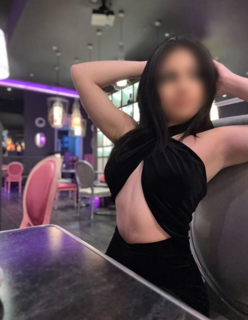 Chica busca chico en Murcia: 