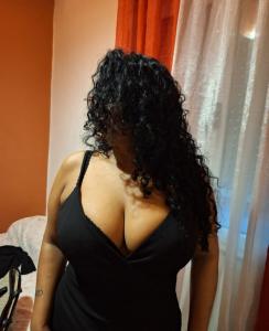 613495761: Chica busca chico en Lugo