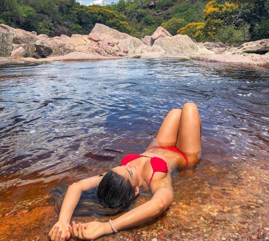 610635171: Chica busca chico en Ibiza