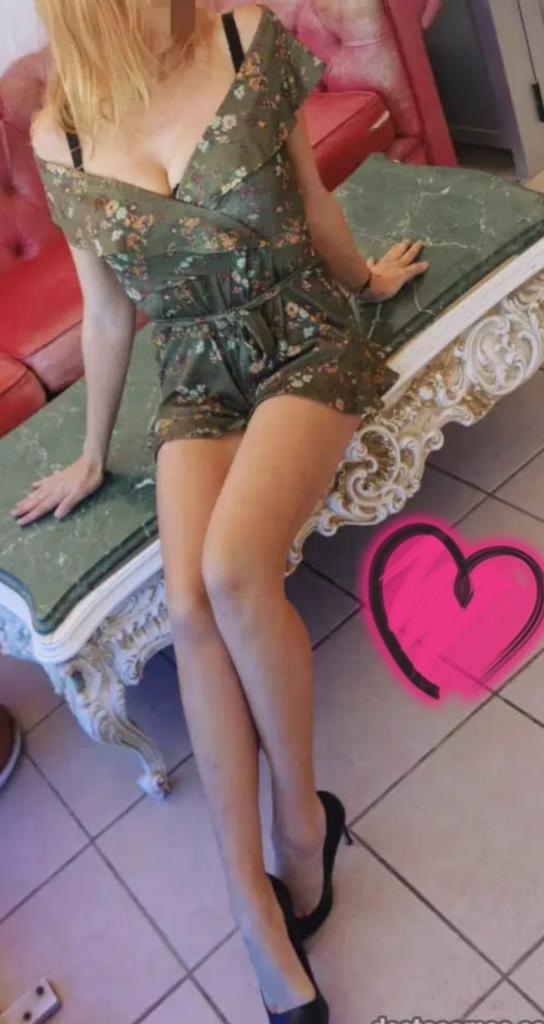 631832813: Chica busca chico en Alicante