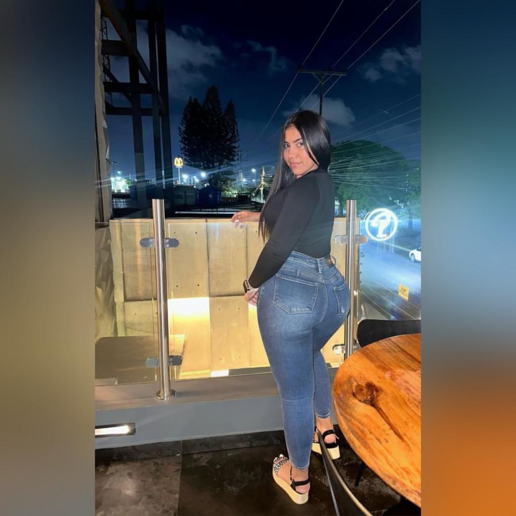 Chica busca chico en Tenerife: Chica busca chico