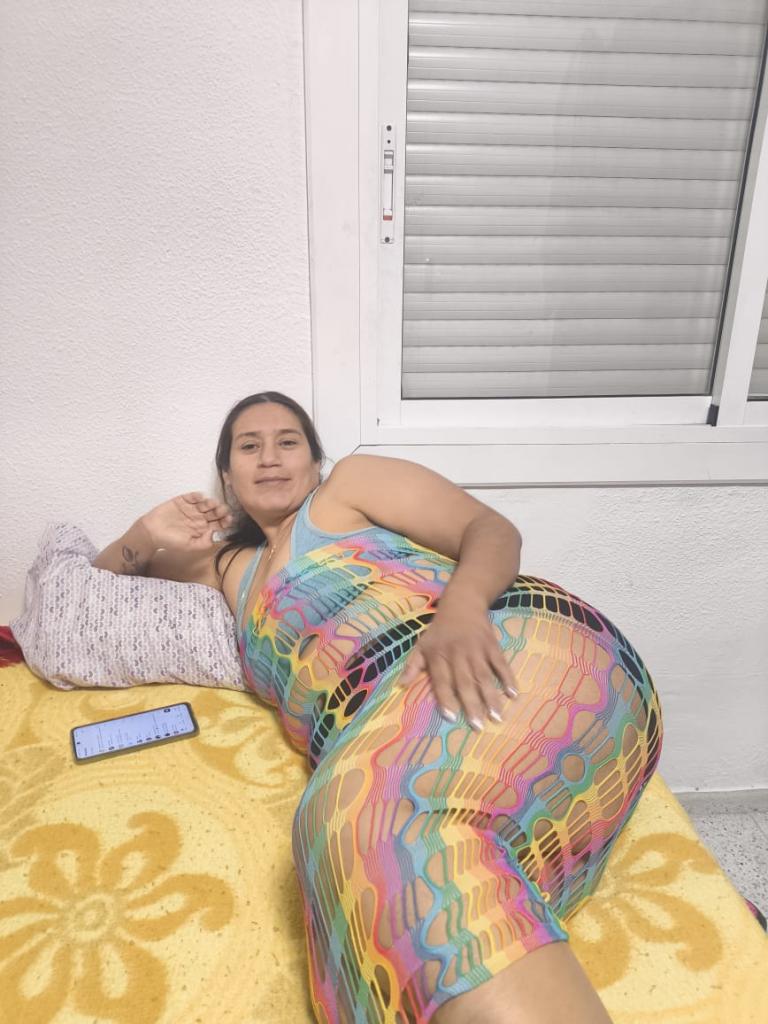 Chica busca chico en Alicante: 