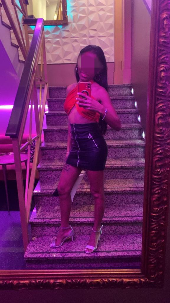 Chica busca chico en León: 