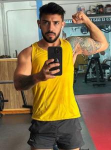 Chico busca chica en Tenerife: 