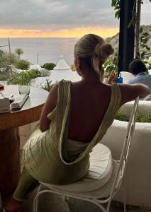 612520945: Chica busca chico en Madrid