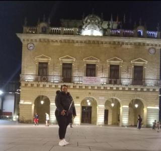 670059709: Chica busca chico en Madrid