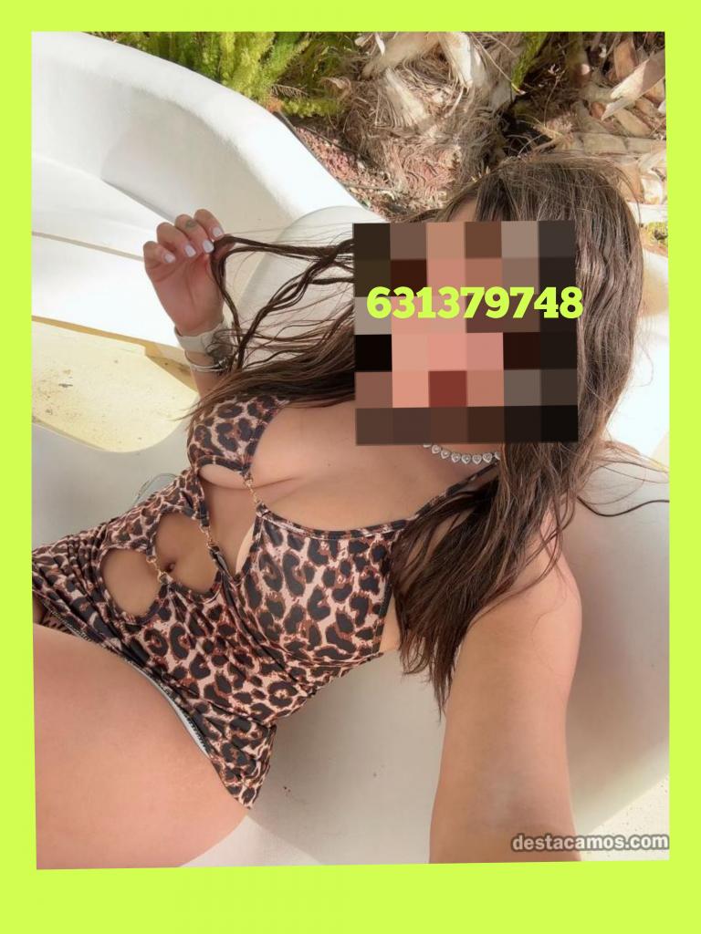 631379748: Chica busca chico en Barcelona