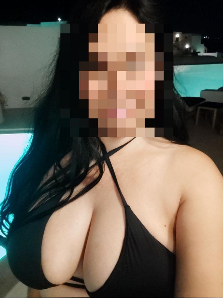 Chica busca chico en Granada: 