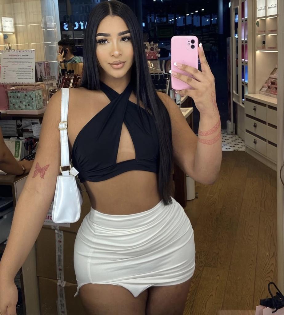 637156908: Travesti en Barcelona