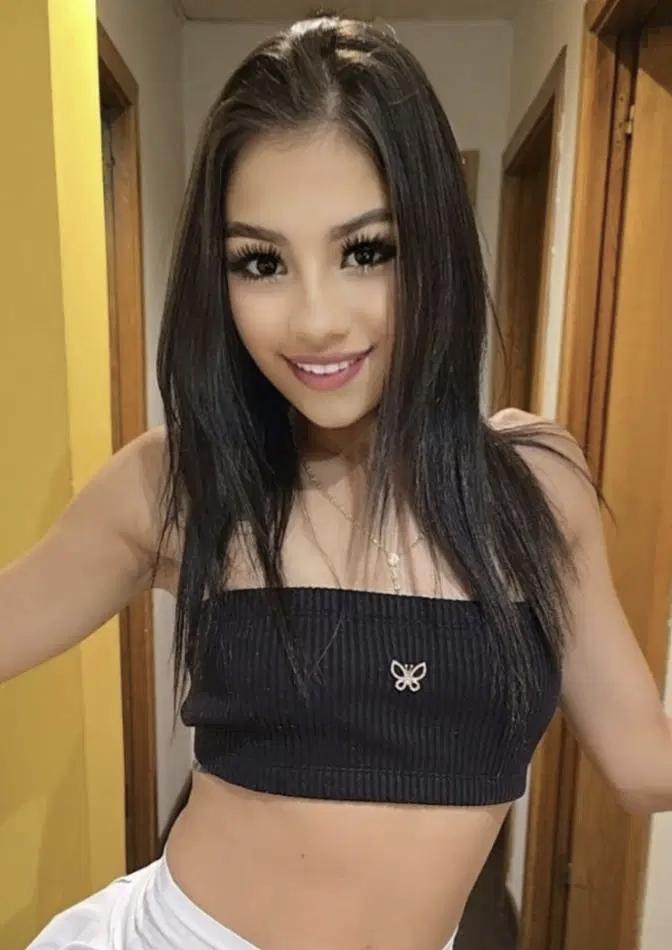 Chica busca chico en Ibiza: 