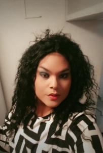 643571755: Transexual en La Coruña