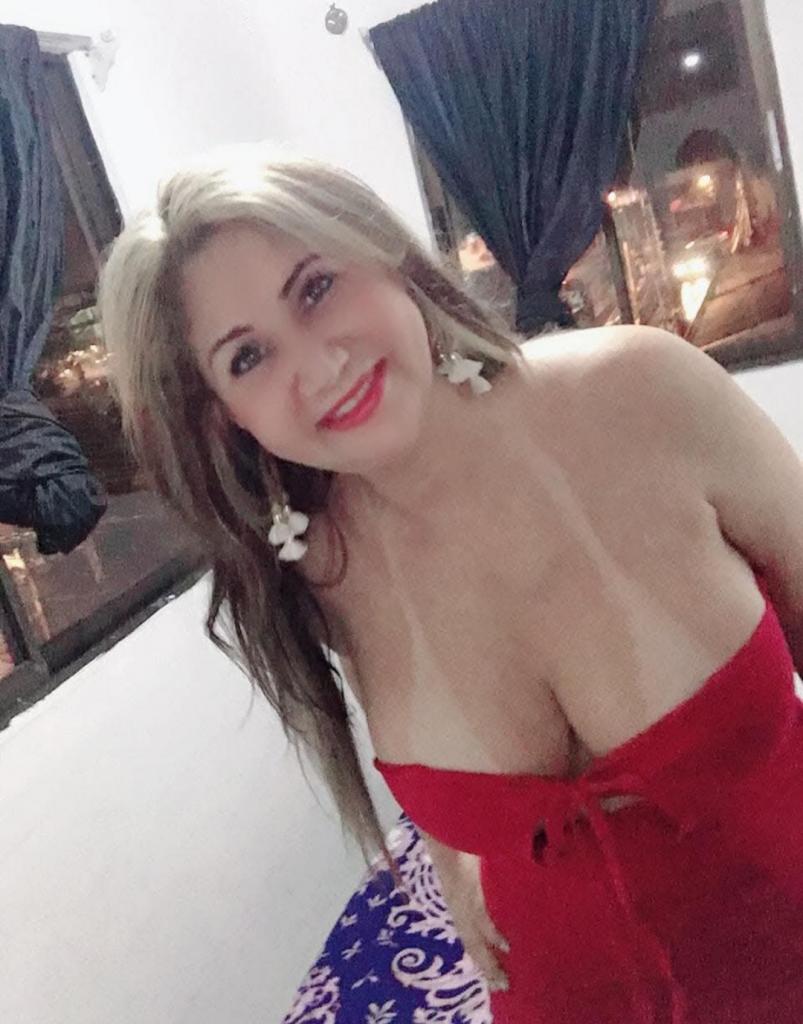 617289976: Chica busca chico en Alicante