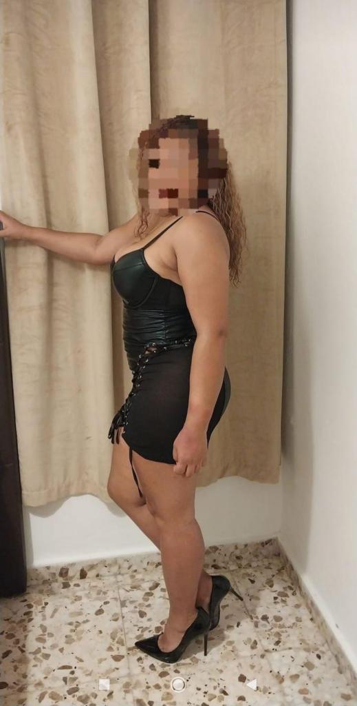 Chica busca chico en Alicante: 