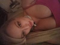 613958151: Chica busca chico en La Coruña