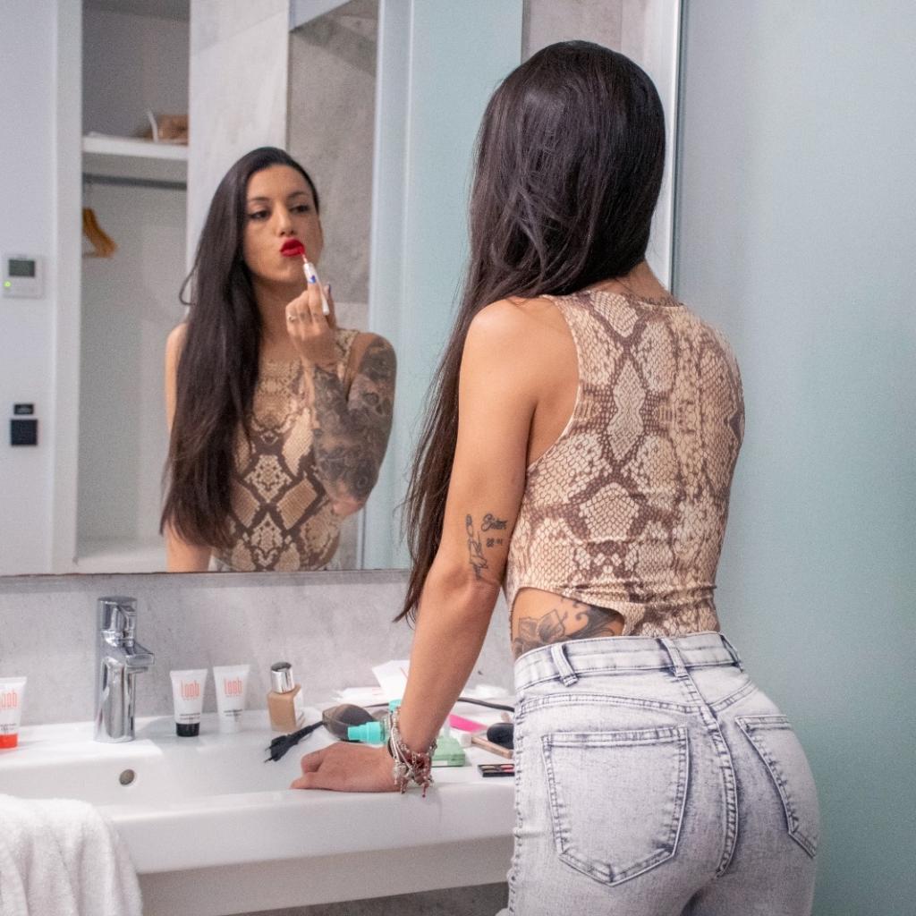 Chica busca chico en Alicante: 