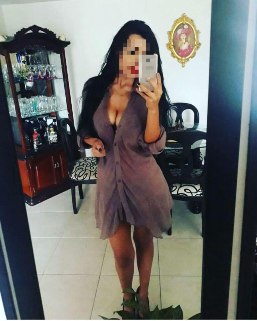 602679161: Chica busca chico en Málaga