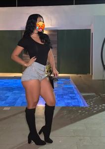 613168092: Chica busca chico en Alicante