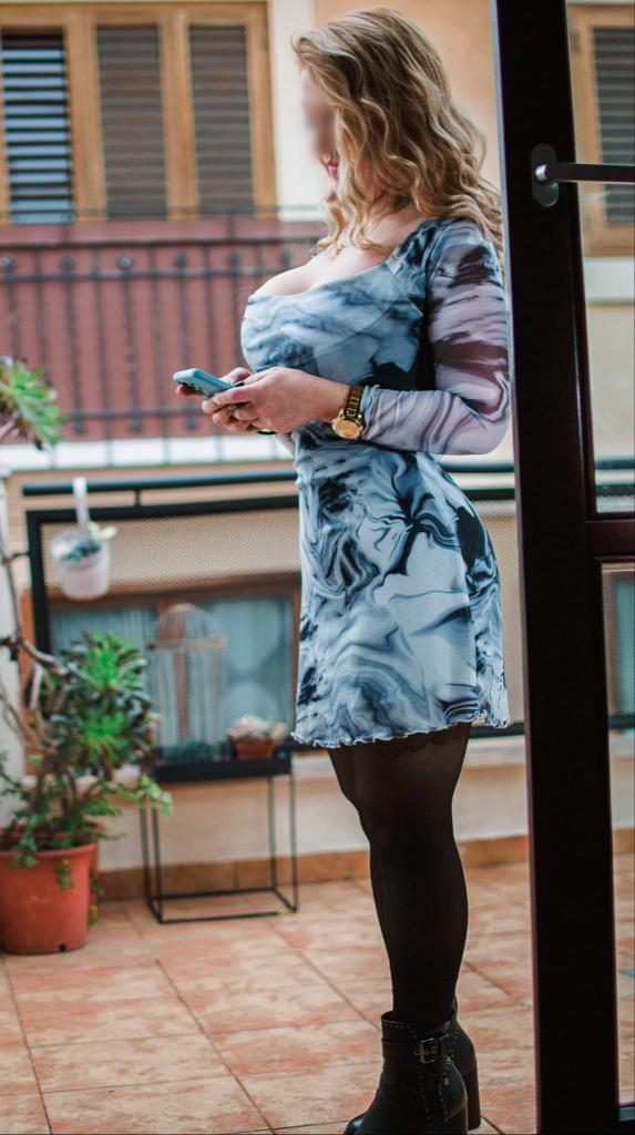 Chica busca chico en Murcia: 