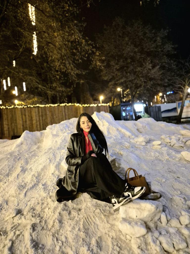 647315397: Chica busca chico en Madrid