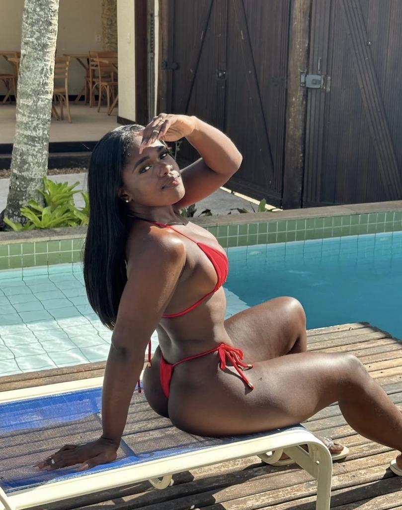 631760297: Chica busca chico en Pontevedra