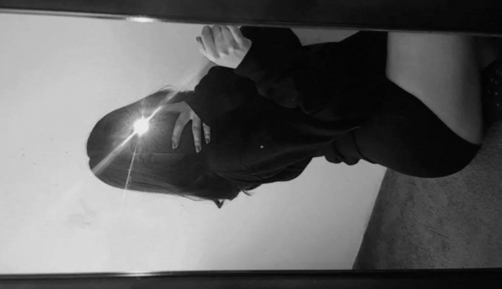 654727951: Chica busca chico en Asturias