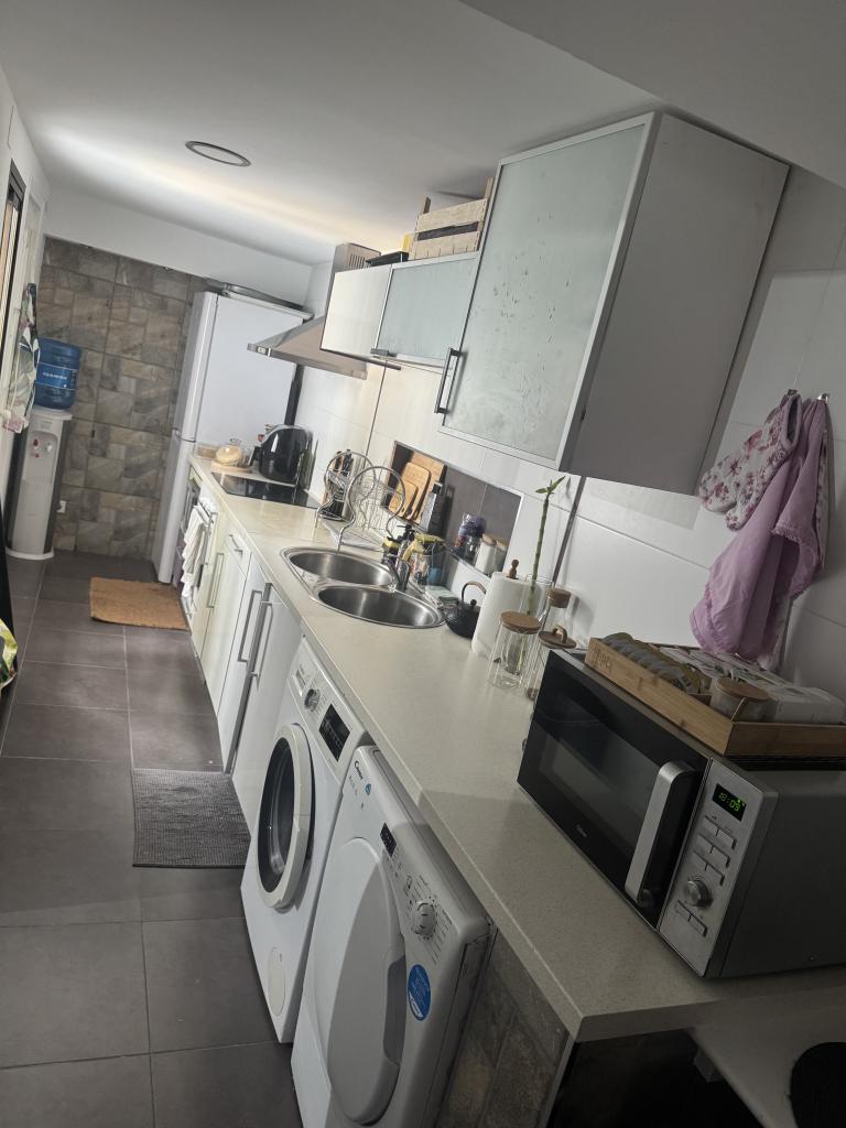 672963295:  en Málaga