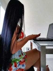 624751381: Chica busca chico en Lérida