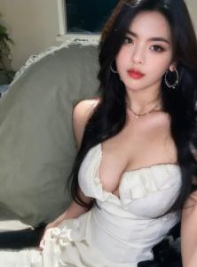 631518594: Chica busca chico en Zaragoza